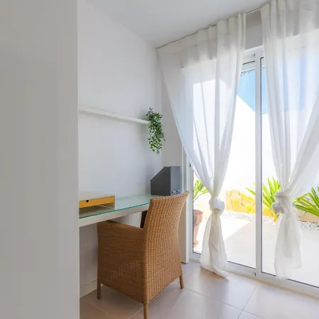 Tranquila Con Piscina Privada