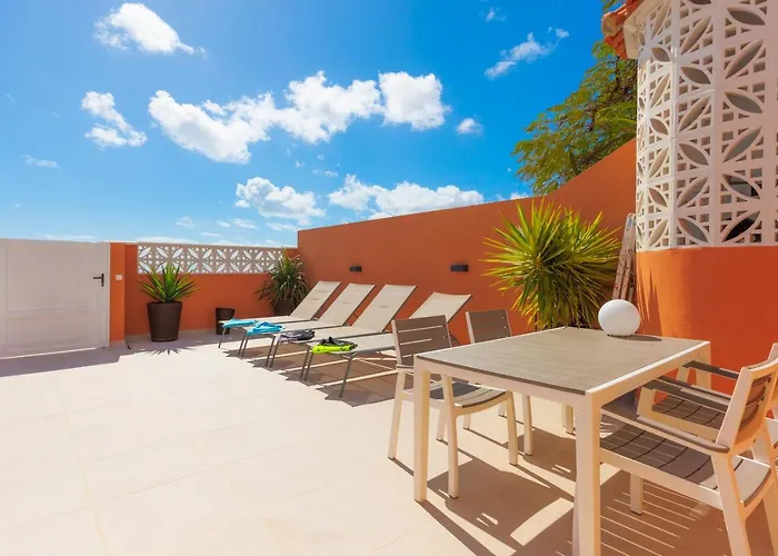 Tranquila Con Piscina Privada Vila *