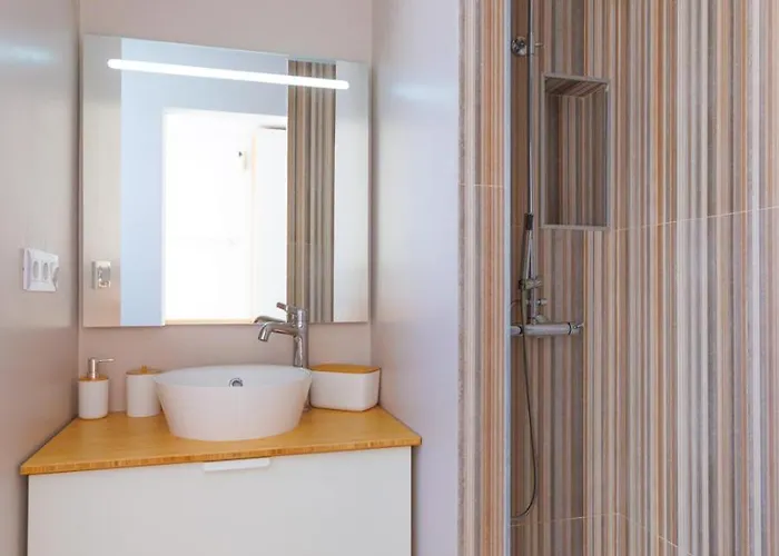 Vila Tranquila Con Piscina Privada