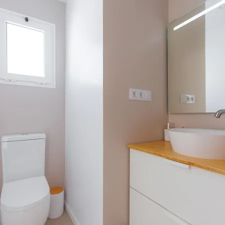 Villa Tranquila Con Piscina Privada *